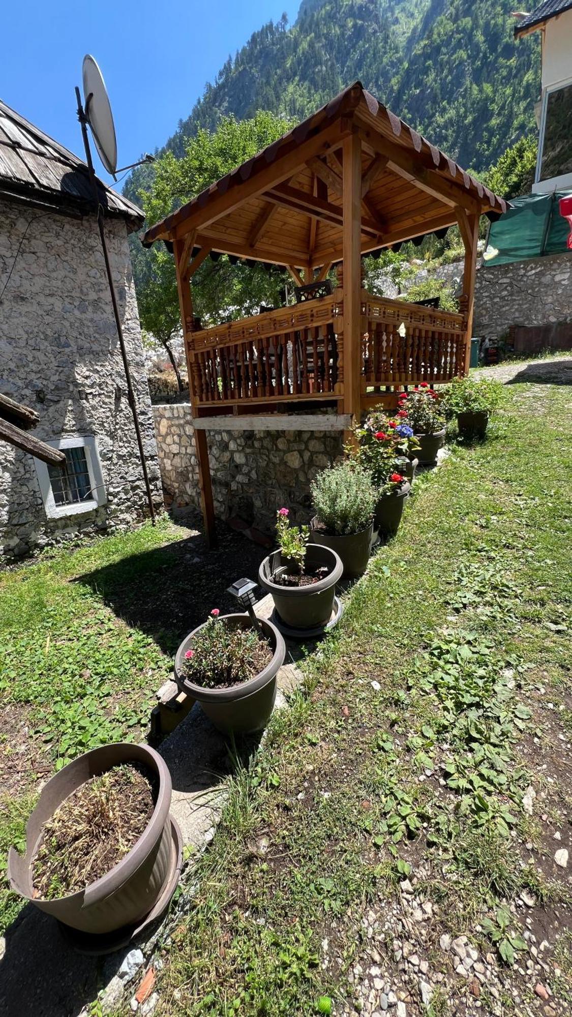 Stonehouse Villa Valbone Exterior foto