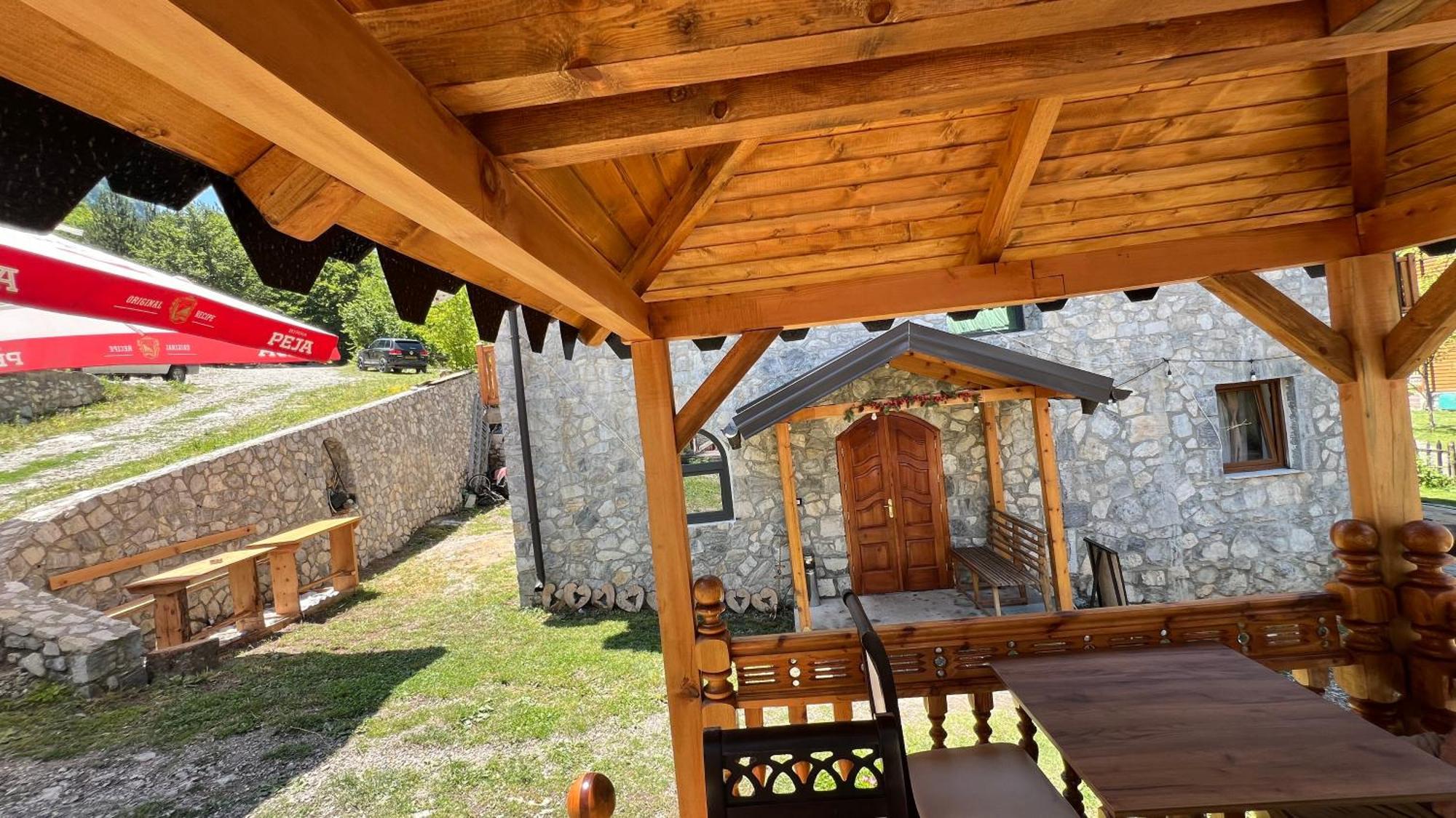 Stonehouse Villa Valbone Exterior foto